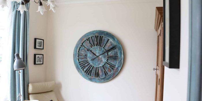 Artistic roman numeral bedroom clock